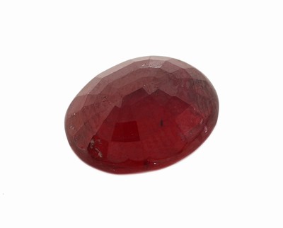 27076224a - Loser Rubin, ca. 5.96 ct, ovalfacett. Schätzpreis: 1600, - EUR