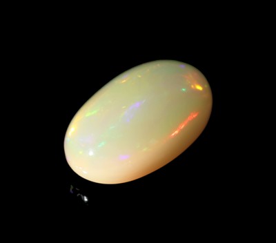27076237b - Loose opal , approx. 5.63 ct, oval cabochon Valuation Price: 750, - EUR