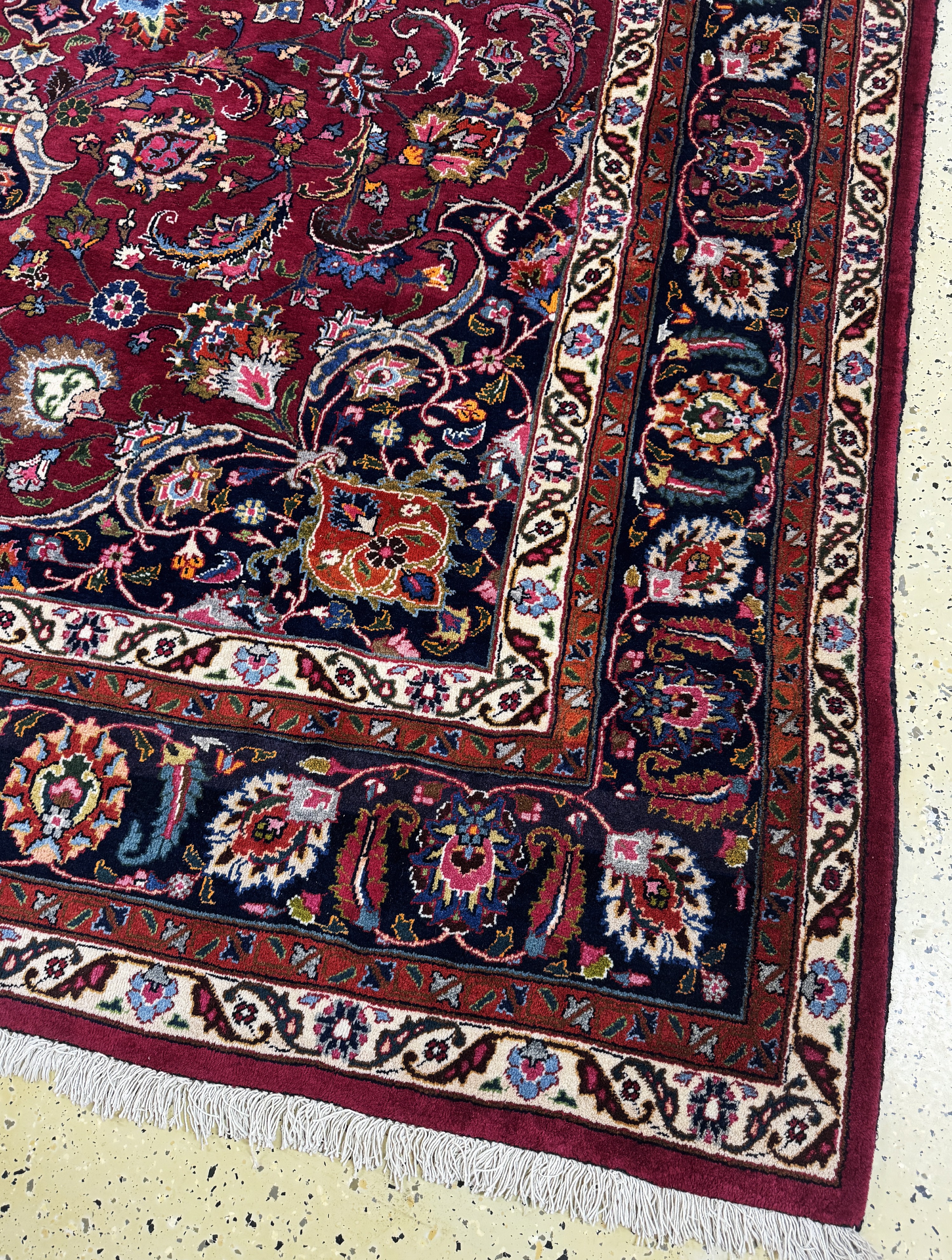 Detail a: Mesched signiert, Persien, Ende 20.Jhd, Wolle auf Baumwolle, ca. 349 x 249 cm, EHZ: 1-2