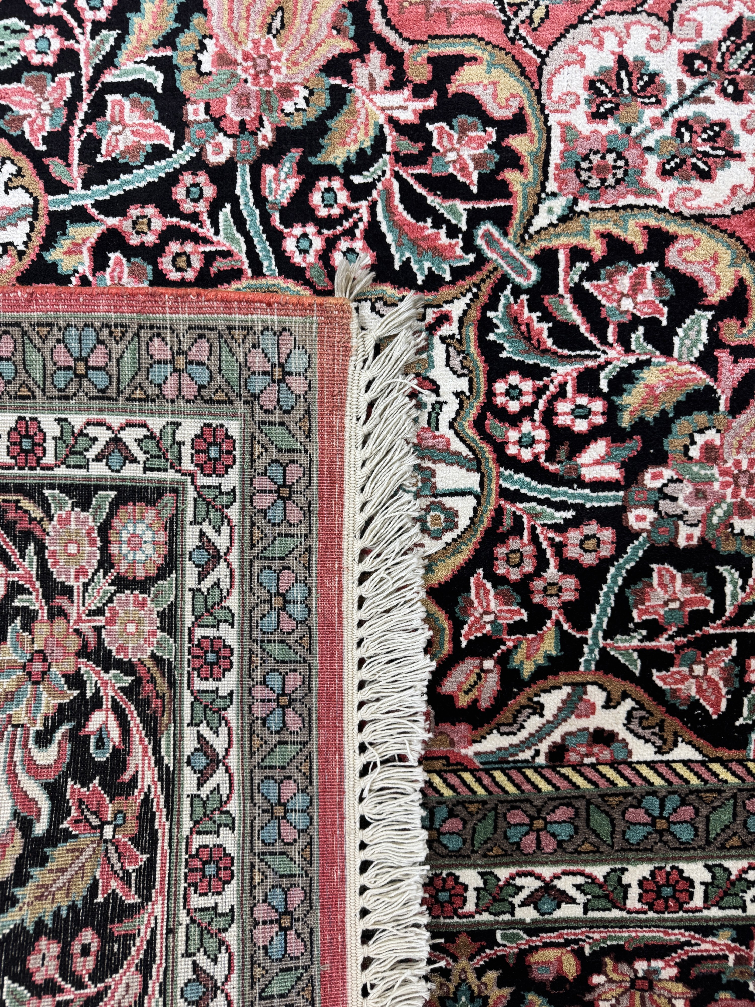 Detail j: Kaschmir, Indien, Ende 20.Jhd, merzerisierte Baumwolle, ca. 346 x 245 cm, EHZ: 1-2