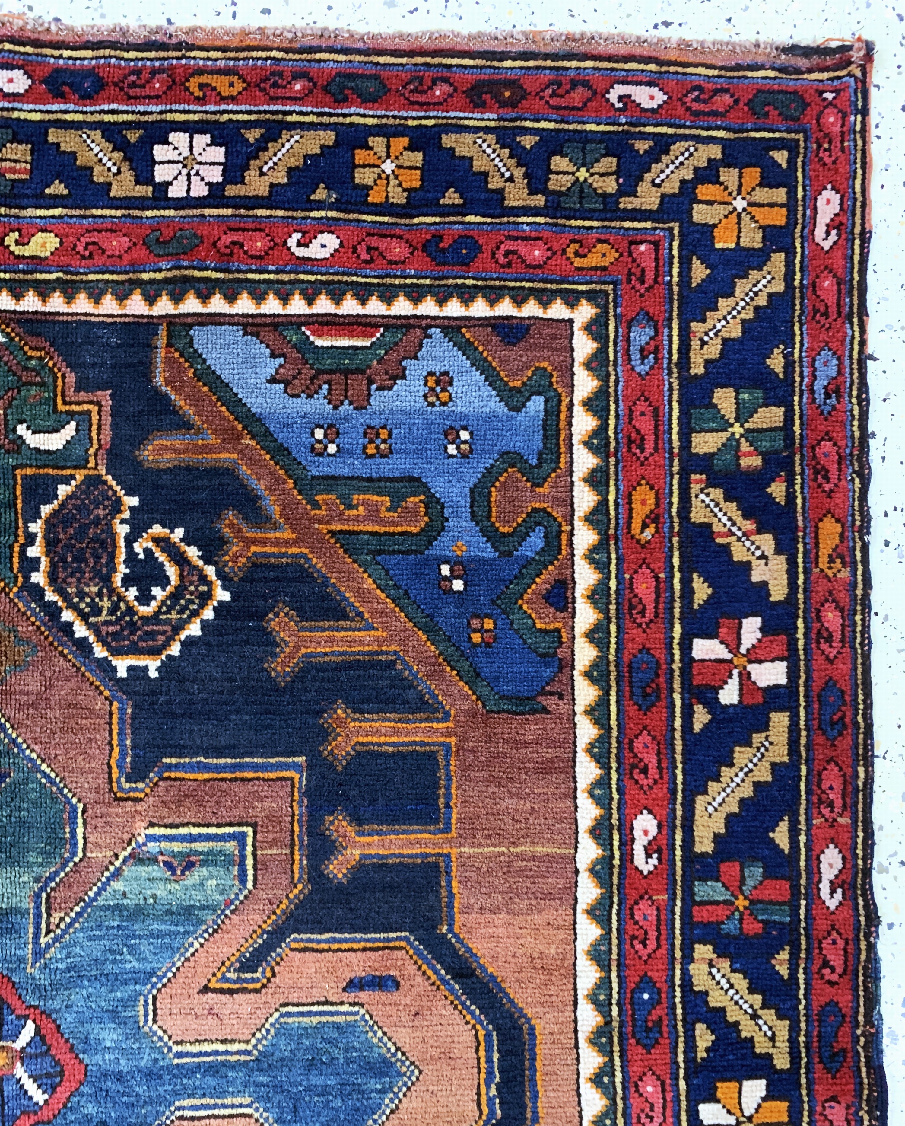 Detail d: Kazak antik, Kaukasus, um 1900, Wolle auf Wolle, ca. 180 x 146 cm, EHZ: 3