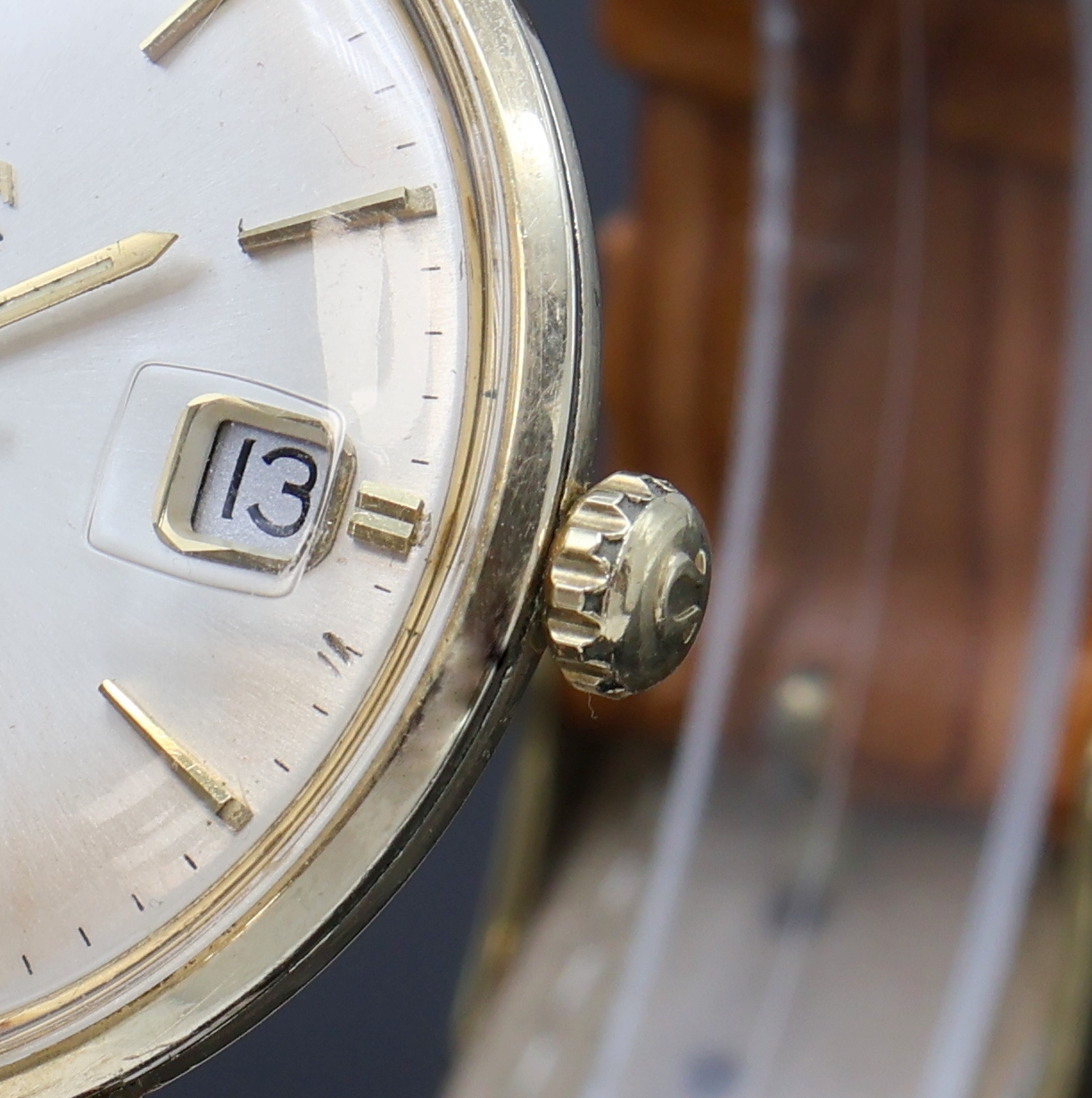 Detail b: OMEGA Herrenarmbanduhr Seamaster De Ville Referenz KM6292, Automatik, Schweiz um 1969, 2-teil. Goldfilled Geh. ber., Glasrand aufgedr., silb. orig. ...