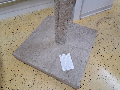 27076478i - Olbram Zoubek, 1926-2017 Prag, Große Skulptur aus Socha-Zement, 1992-95, auf alter ...