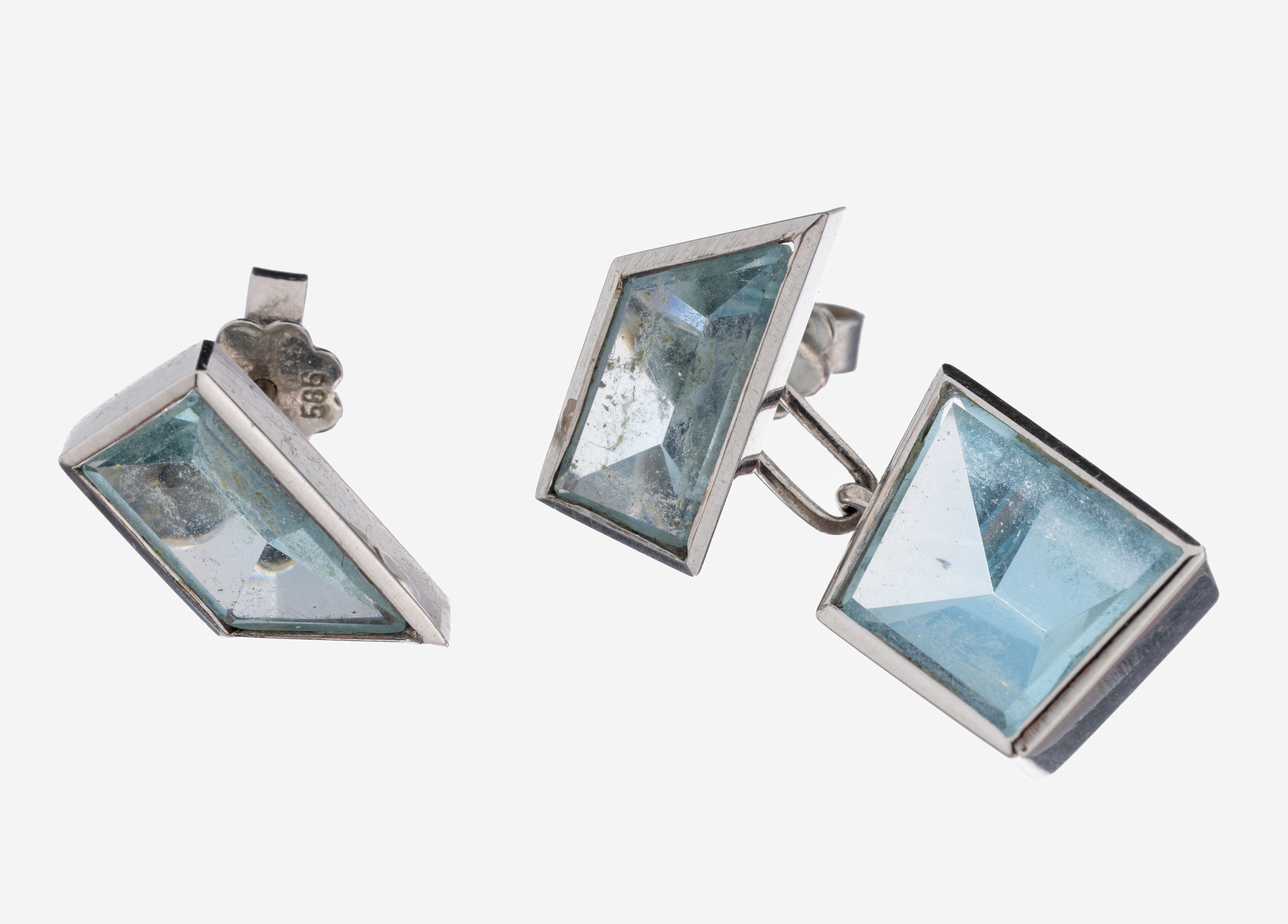 Image 27076684 - Paar ausgefallene 14 kt Gold Aquamarin- Ohrgehänge, WG 585/000, bes. mit 3 facett. ...