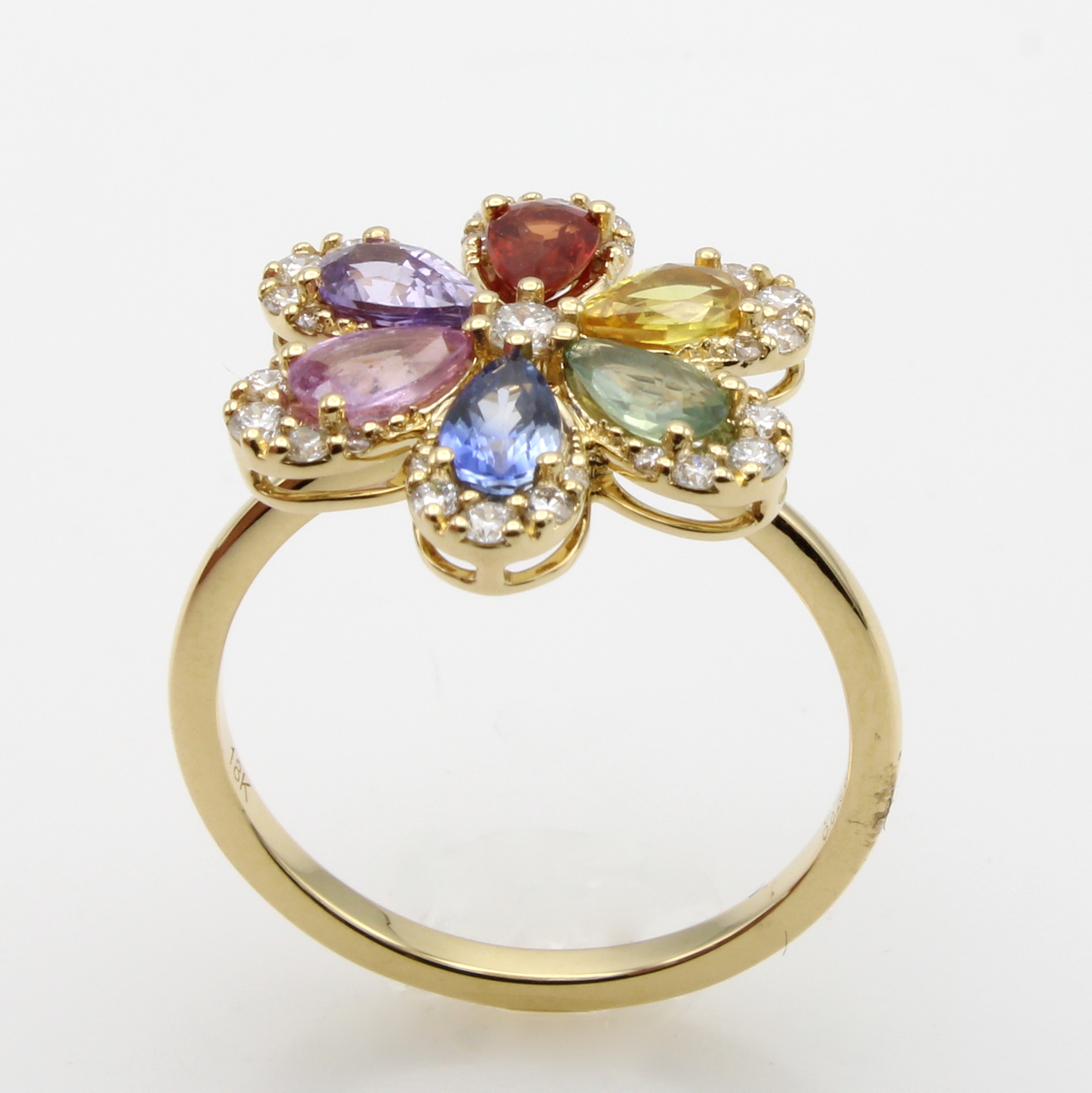 Image 27076690 - Ring mit Saphiren und Brillanten, GG 750/000, 6 bunte Saphire zus. ca. 1.53 ct, 31 ...