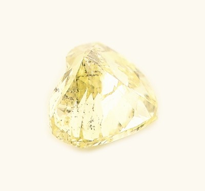 27076668a - Loser Diamant, 0.50 ct Natural Fancy Yellow, facett. Herz, GIA-Report