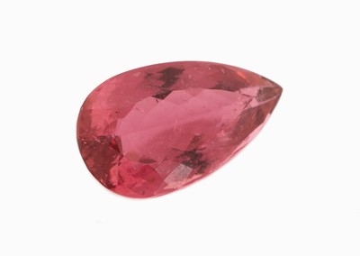 27076751a - Loser Rubellit, ca. 17.21 ct, facett. Tropfen,ca. 23.38 x 13.35 x 8.41 mm, Purplish Pink, ...