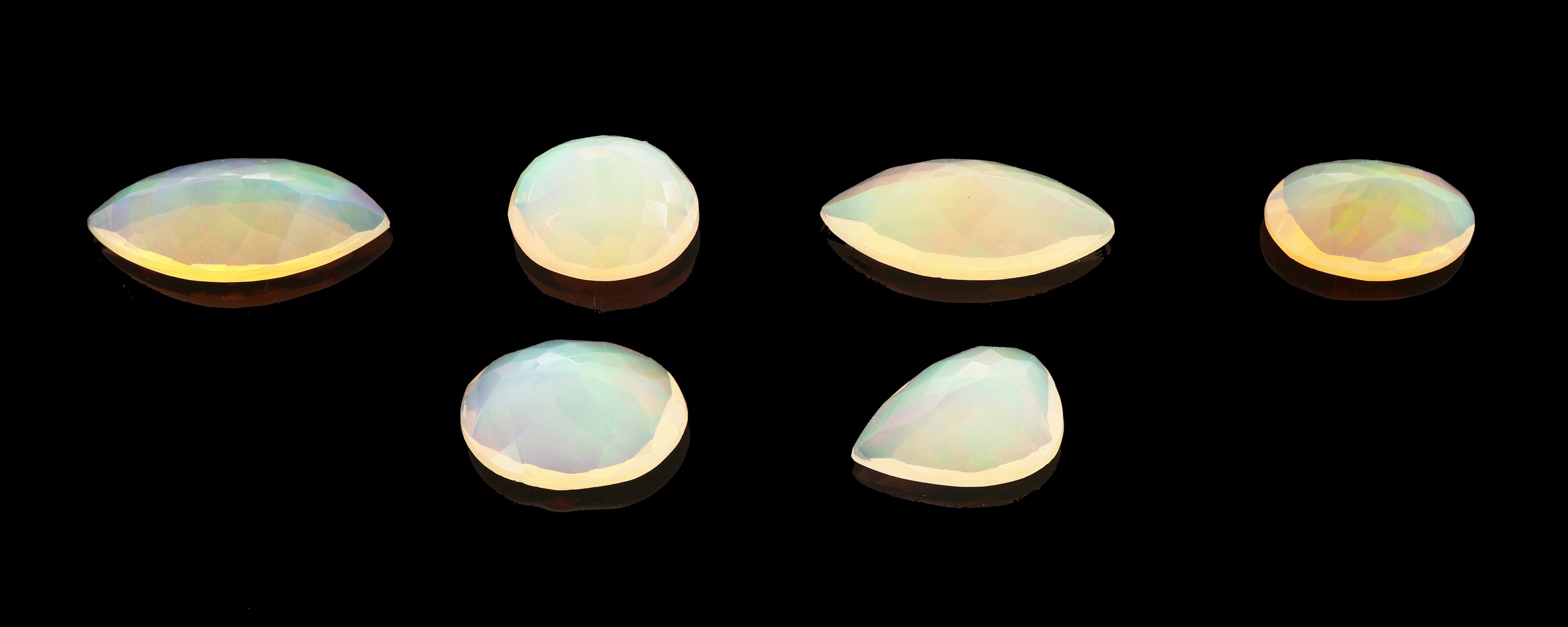 Detail a: Lot 6 lose Opale, zus. ca. 10.4 ct, 2 x facett. Navettes, 3 x ovalfacett., 1 x facett.Tropfen