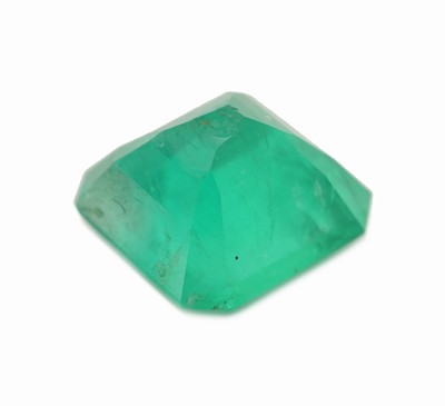 27076863b - Loser Smaragd, ca. 3.08 ct, facett. Carree