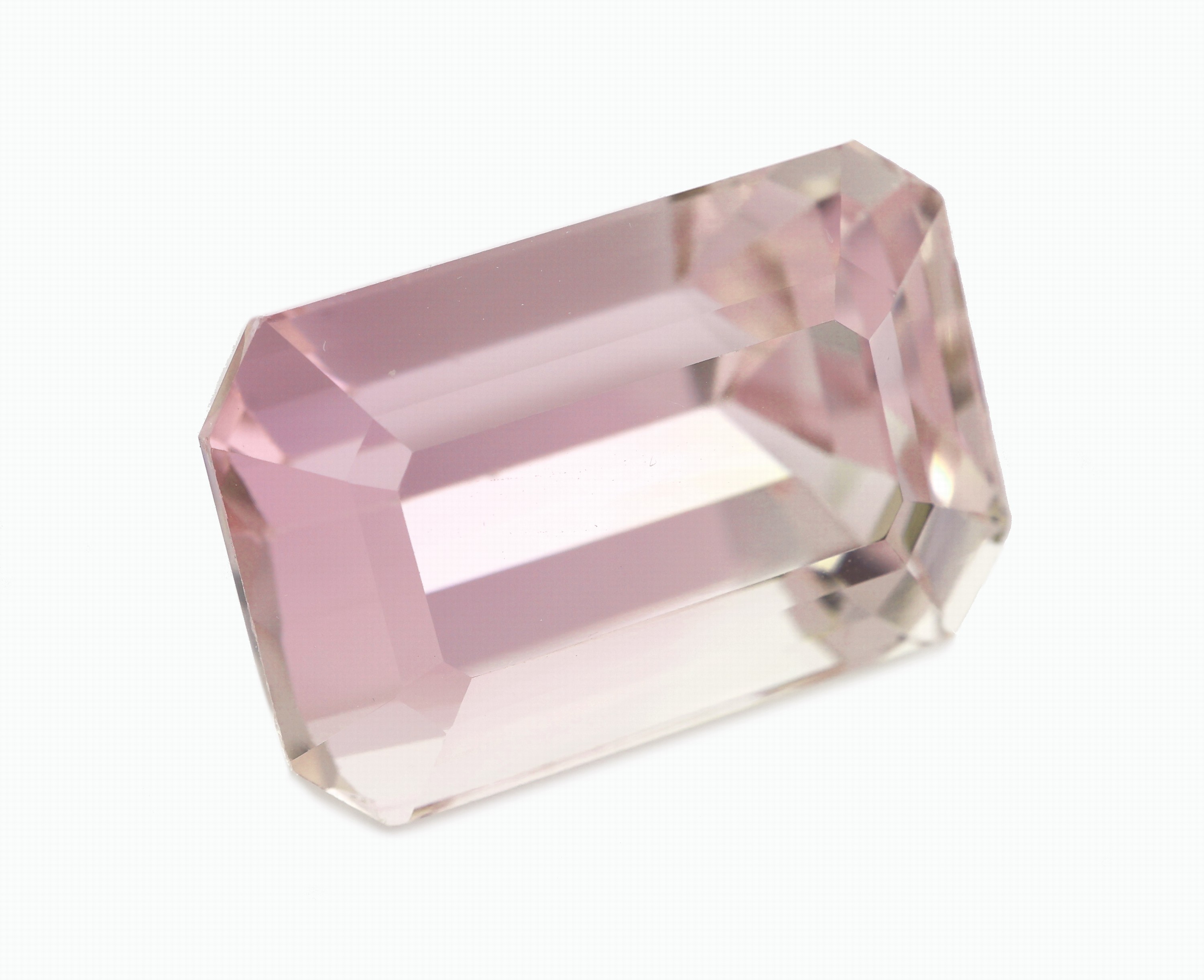 Detail a: Loser Kunzit, ca. 29.8 ct, Emerald Cut