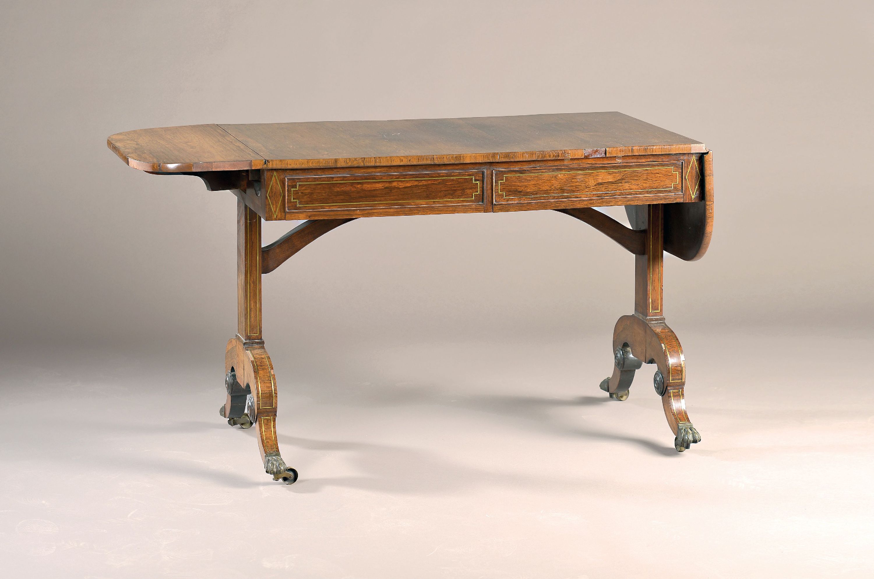 Image 27077550 - Feiner Damenschreibtisch, England, um 1830, Palisanderfurnier, Korpus mit 2 Schubladen ...