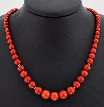 Image Korallen-Collier mit 18 kt Gold Schließe, GG 750/000, Korallen-Kugeln von intensiver ...