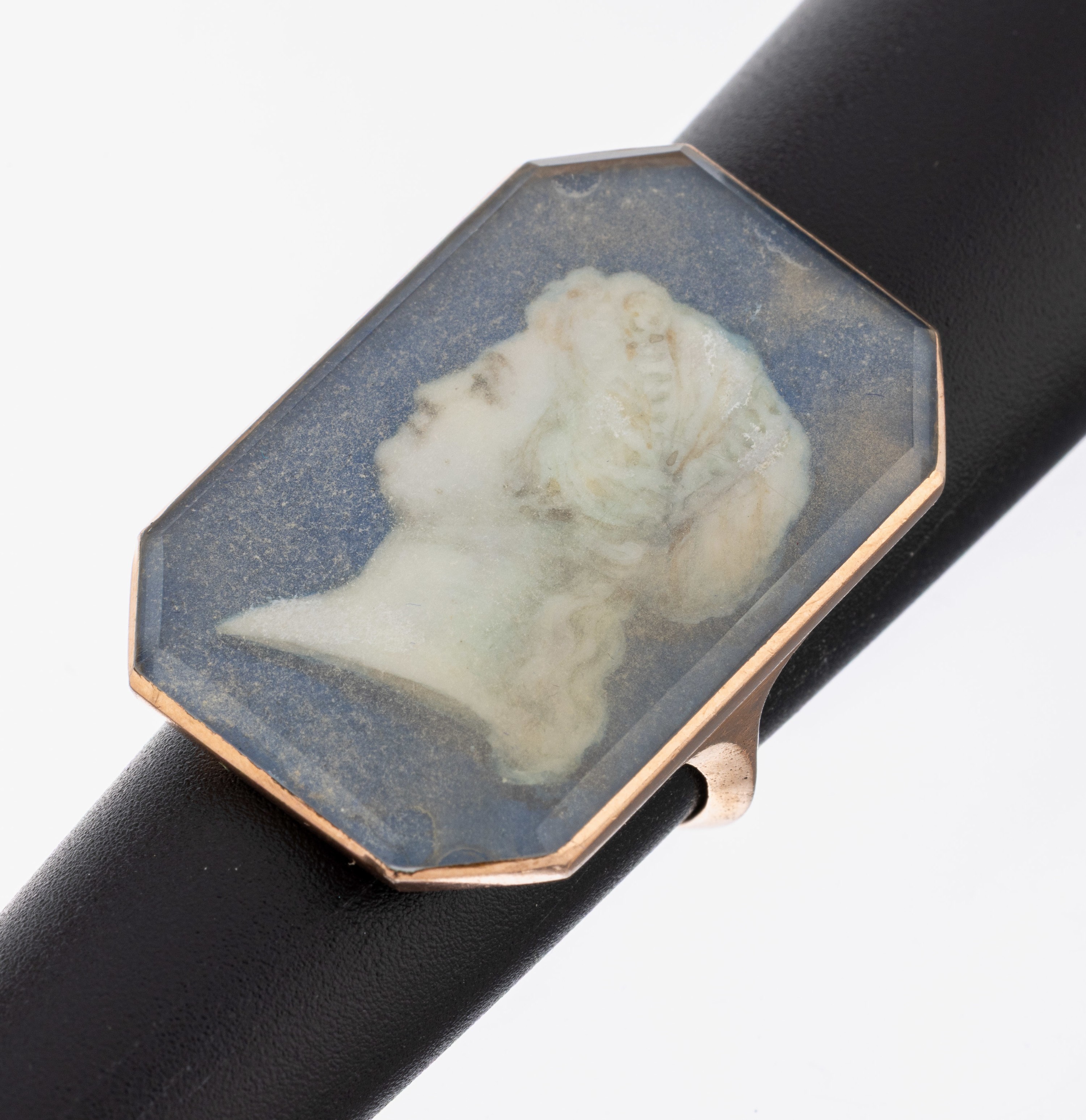 Image 27077759 - 10 kt Gold Ring, England um 1870, GG 417/000 gepr., Portrait hinter Glas, RW 54, ca. ...