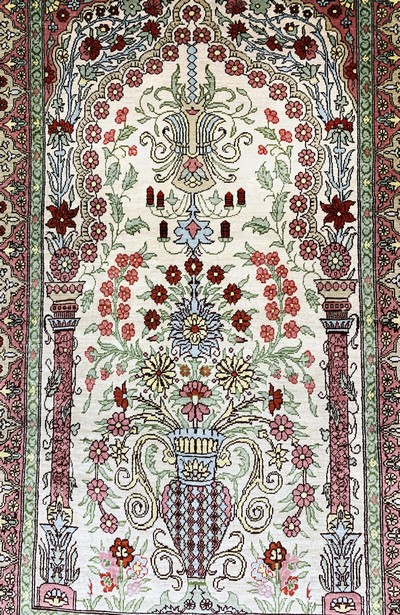 27077795d - Hereke Seide signiert, Türkei, Mitte 20.Jhd, reine Naturseide, ca. 93 x 59 cm, EHZ:1-2 ...