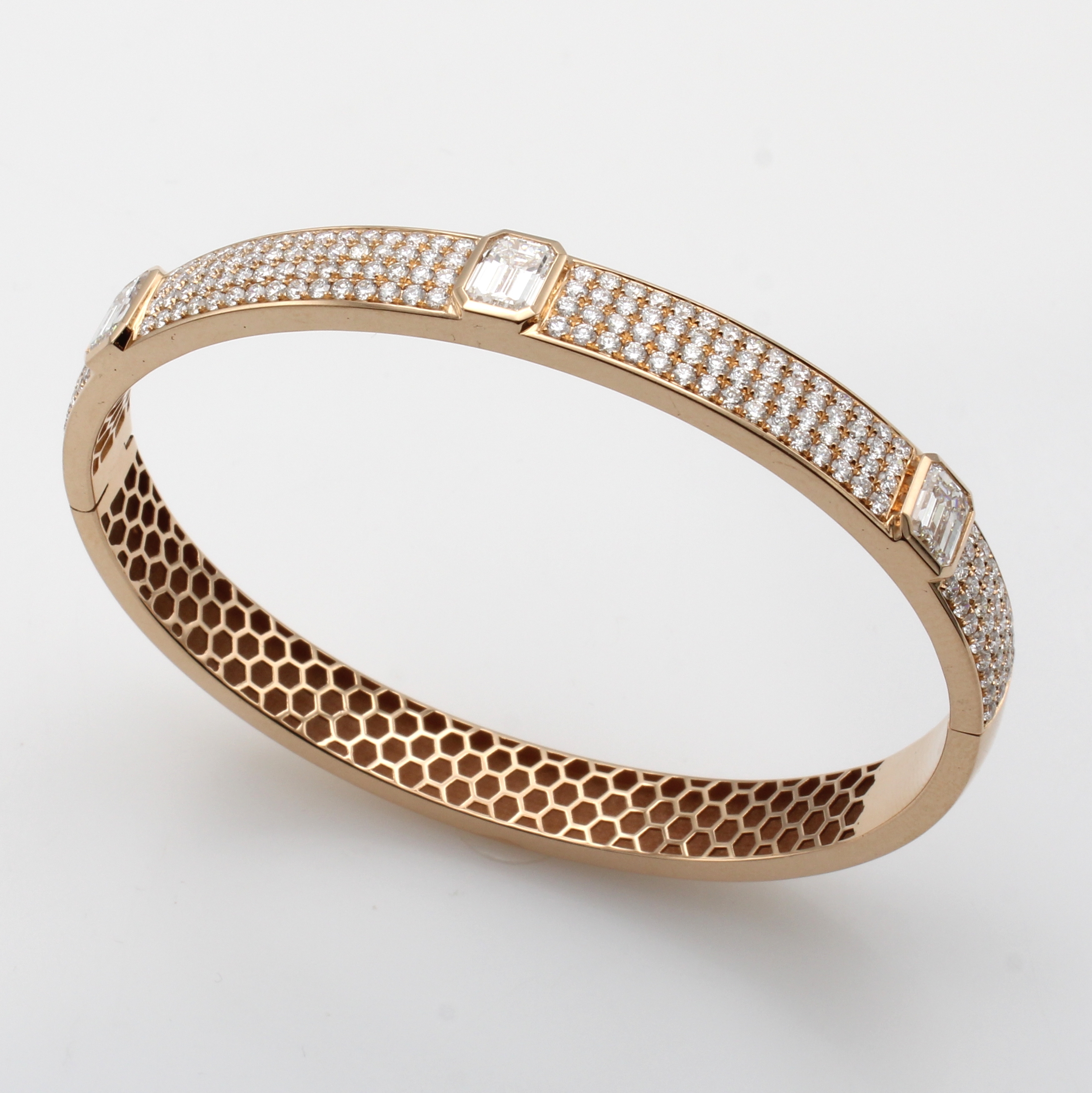 Image 27079630 - Armband mit Diamanten und Brillanten, RG 750/000, Brill. zus. ca. 2.15 ct u. Diam. im ...