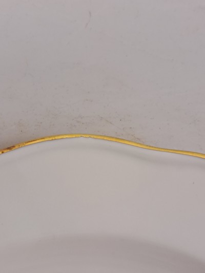 27079952q - Teeservice, Meissen, 20. Jh., 2. Wahl, gelbe Rose, Teekanne, Milchkännchen, 6 Teetassen ...