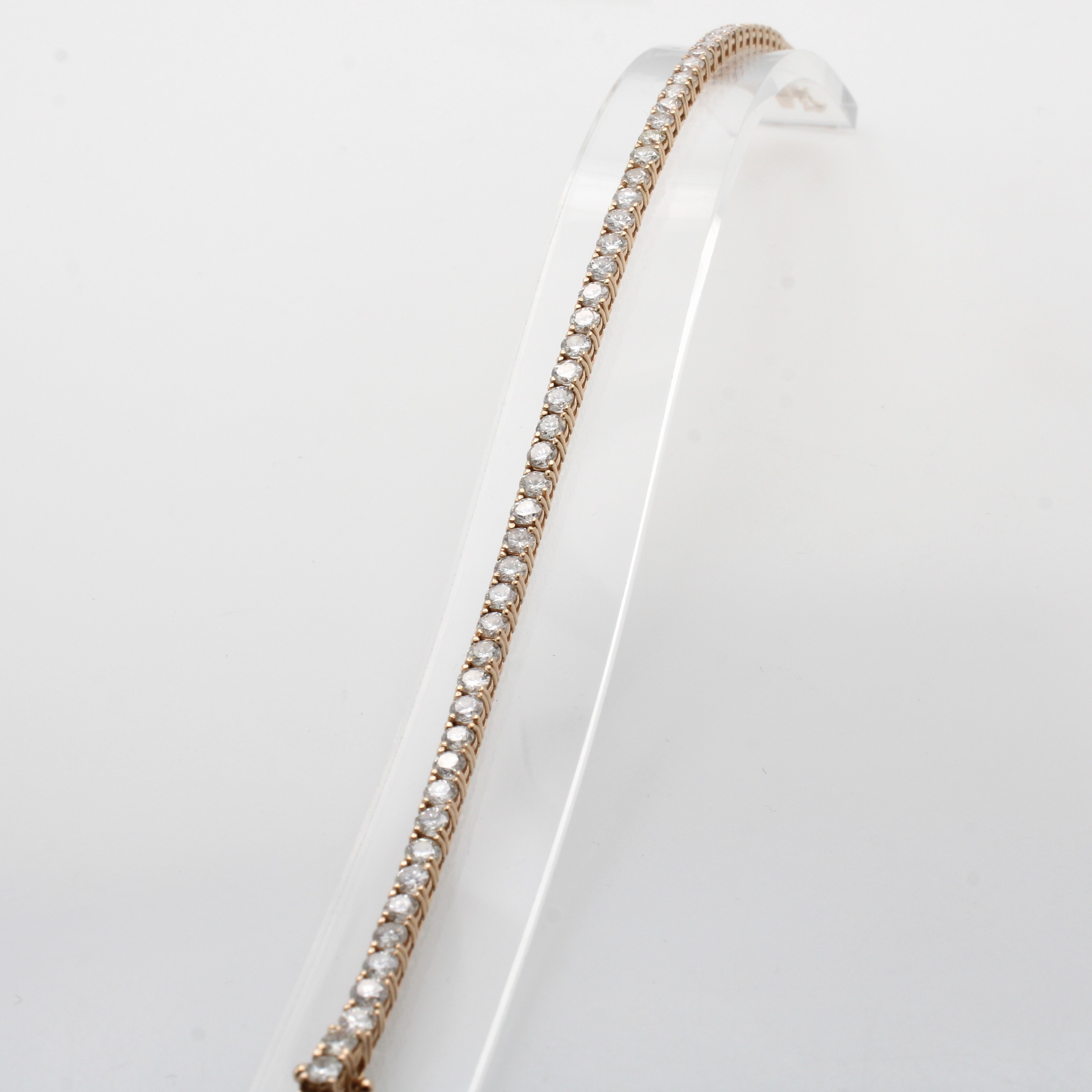 Image 27080115 - Rivierarmband mit Brillanten, RG 585/000, 57 Brill. zus. ca. 5.02 ct feines Weiß-Weiß- ...