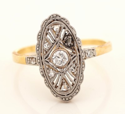 27081295a - 14 kt Gold Art Deco Diamant-Ring, um 1930, GG/WG 585/000, ovaler Ringkopf durchbrochen ...