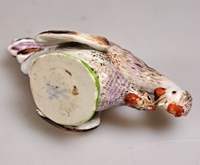 27081544o - 4 Porzellanfiguren, Hühner und Hähne, Meissen, 19./20. Jh., bemalt, zwei Stück leicht ...