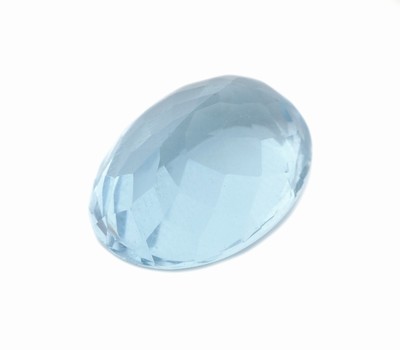 27084567a - Loser Blautopas (beh.), ca. 12.03 ct, ovalfacett., ca. 15.79 x 11.97 x 7.82 mm, schöne ...