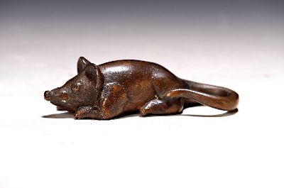 27084605k - Gernot Rumpf, 1941 Kaiserslautern 2025, Bronzefigur, Maus, L. 11 cm, monogrammiert, ...