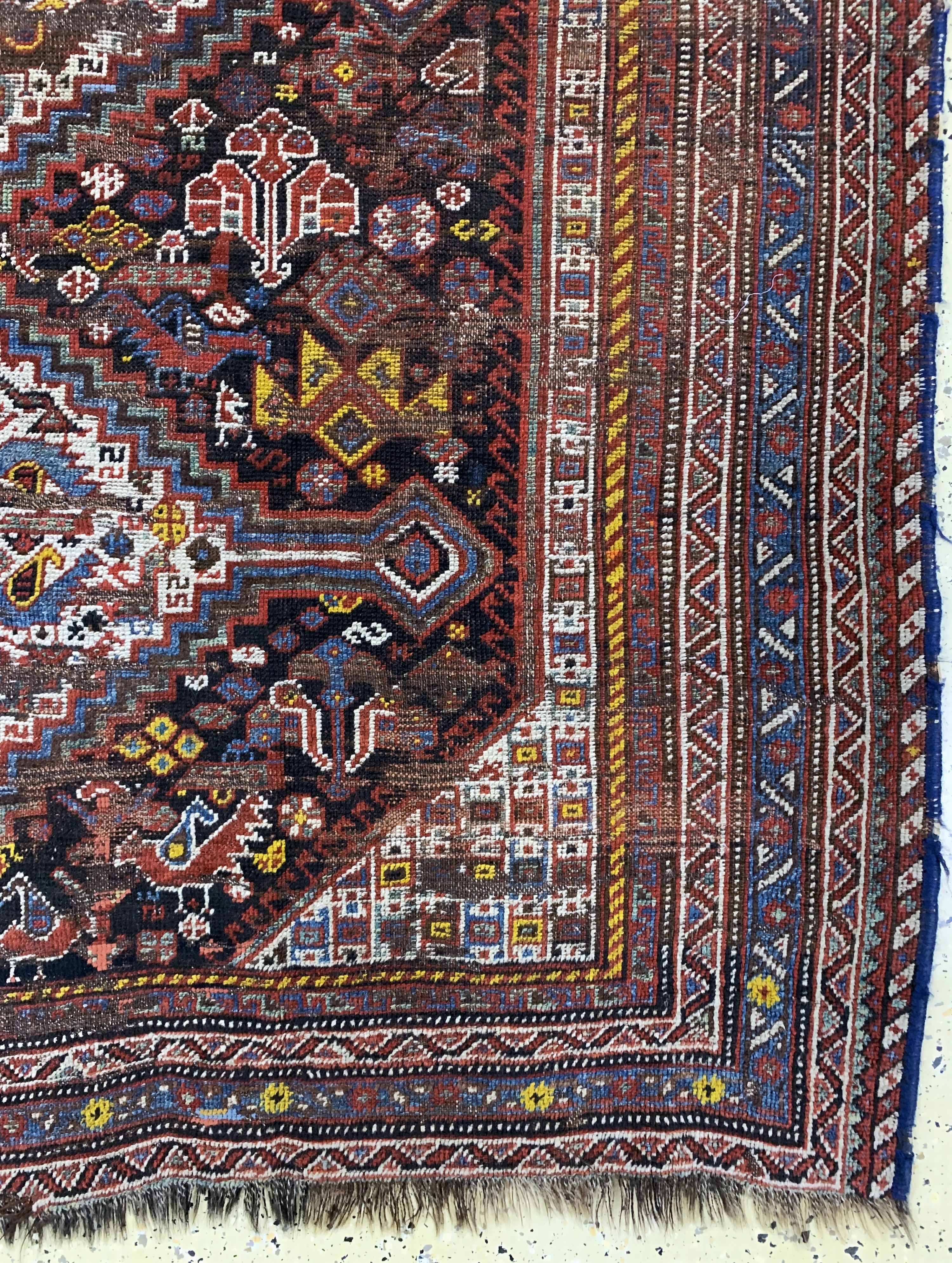Detail a: Khamseh antik, Persien, um 1900, Wolle auf Wolle, ca. 242 x 170 cm, EHZ: 4