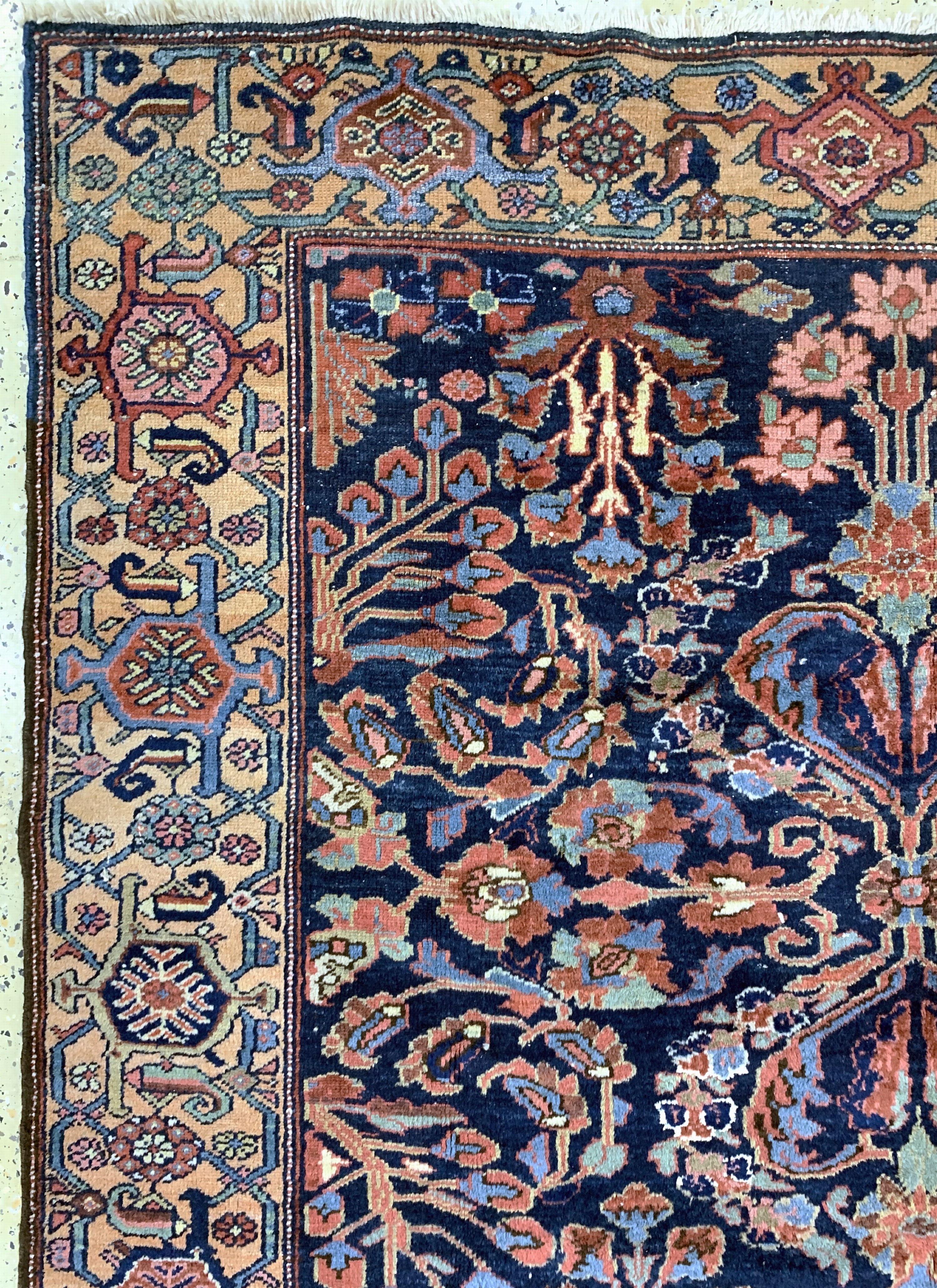 Detail e: Lilian antik, Persien, um 1900, Wolle auf Baumwolle, ca. 318 x 160 cm, EHZ: 2-3