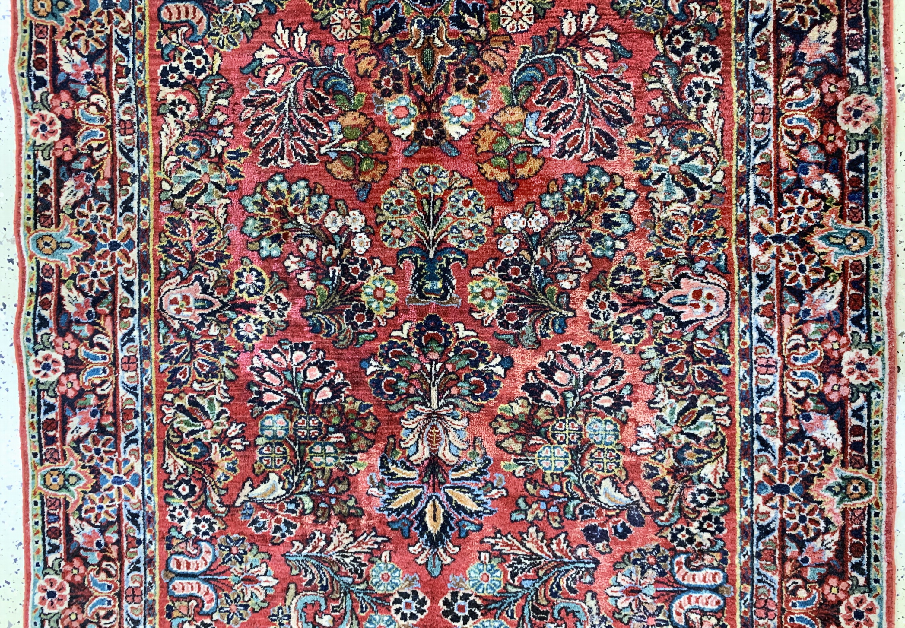 Detail c: Sarogh US Re-Import, Persien, Anfang 20.Jhd., Wolle auf Baumwolle, ca. 356 x 133 cm, EHZ: 2(Fransen erneuert).