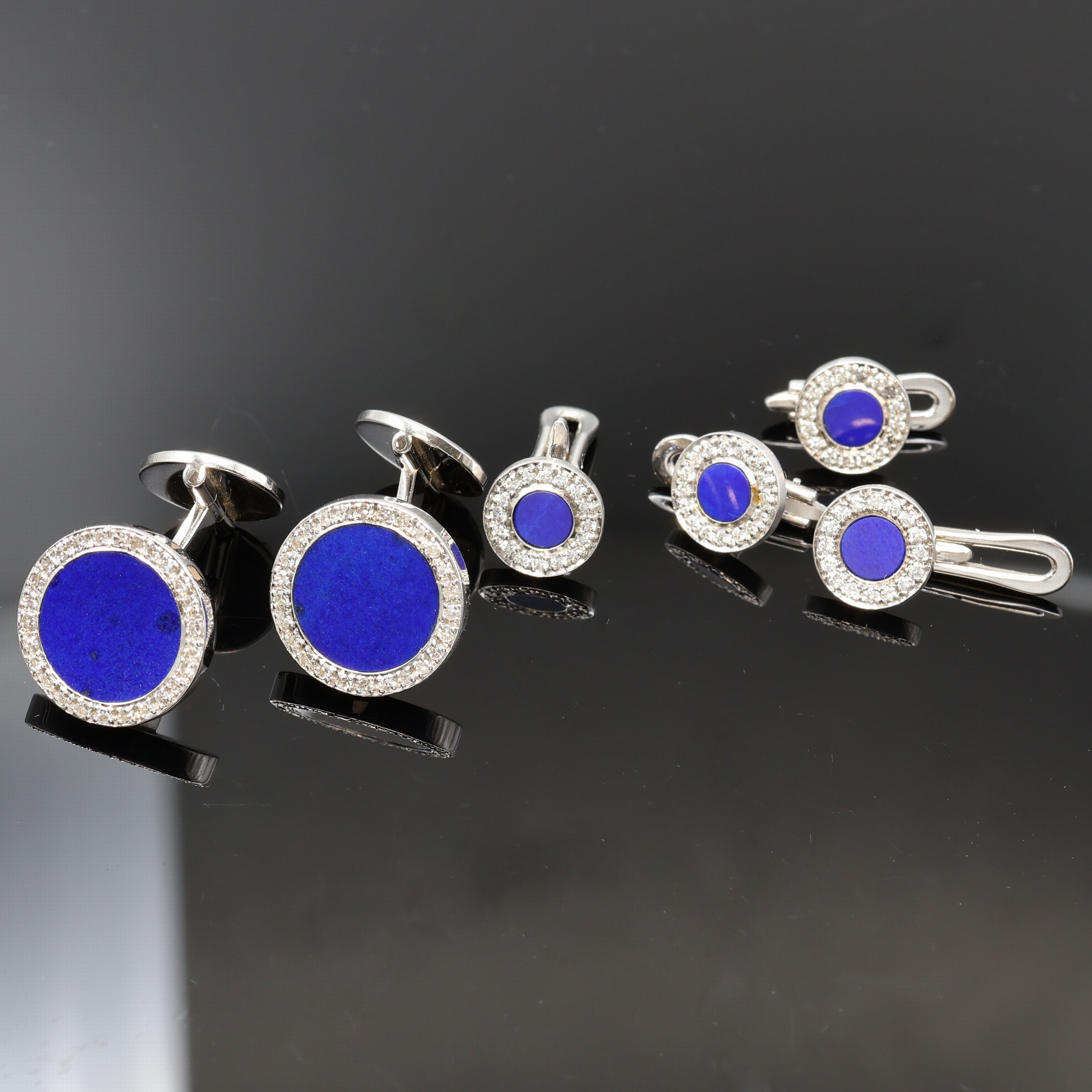 Detail i: CHOPARD ausgefallene Armbanduhr in WG 750/000 mit Diamanten, Lapislazuli-Zifferblatt Referenz 2080 1 und dazu passende neutrale Manschetten- und ...
