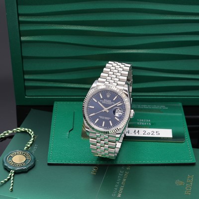 Image ROLEX Oyster Perpetual Datejust wristwatch reference 126234, self winding, superlative ...