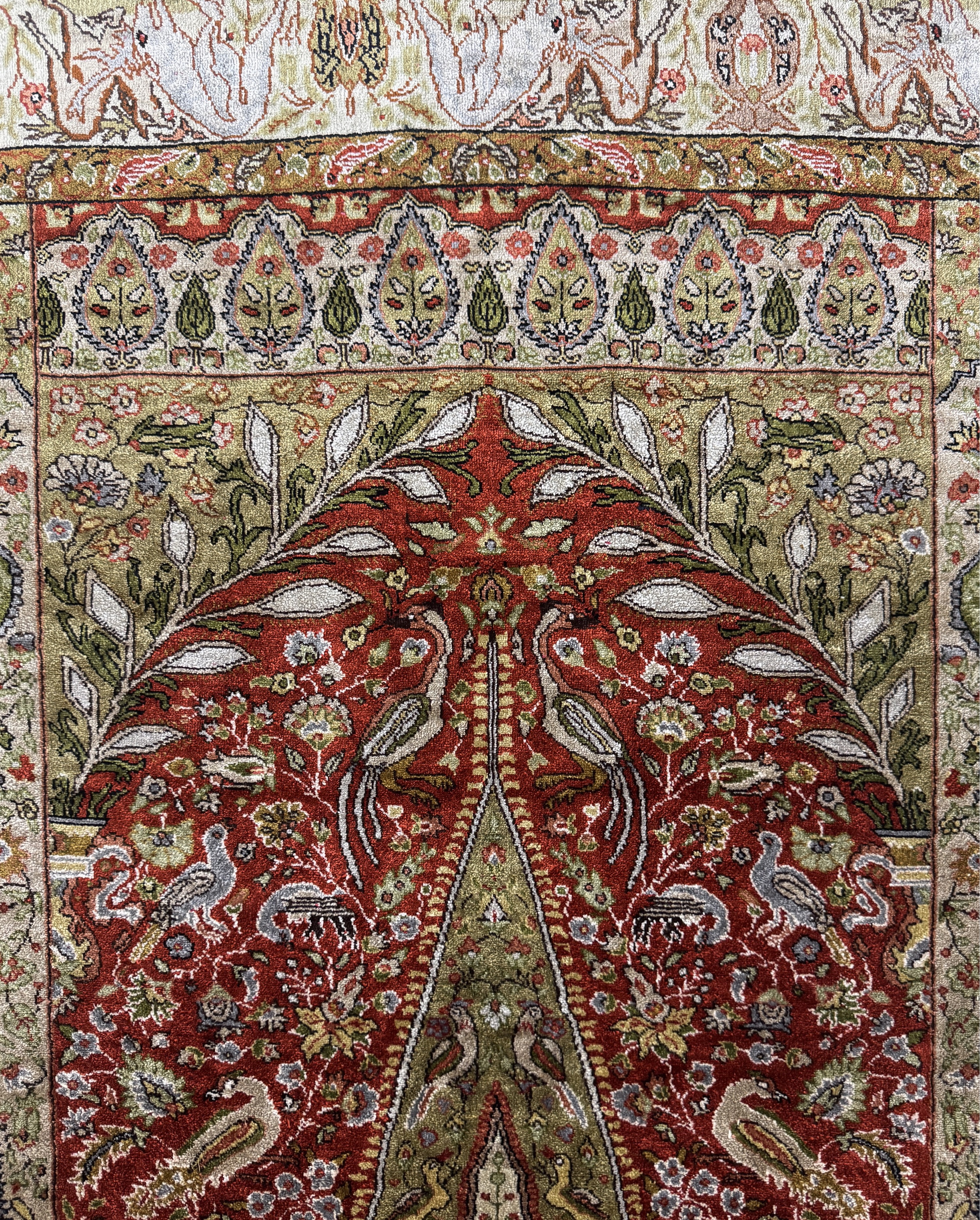 Detail d: Seiden Kayseri alt fein, Türkei, Mitte 20.Jhd, reine Naturseide, ca. 150 x 102 cm, gereinigt, EHZ: 1-2