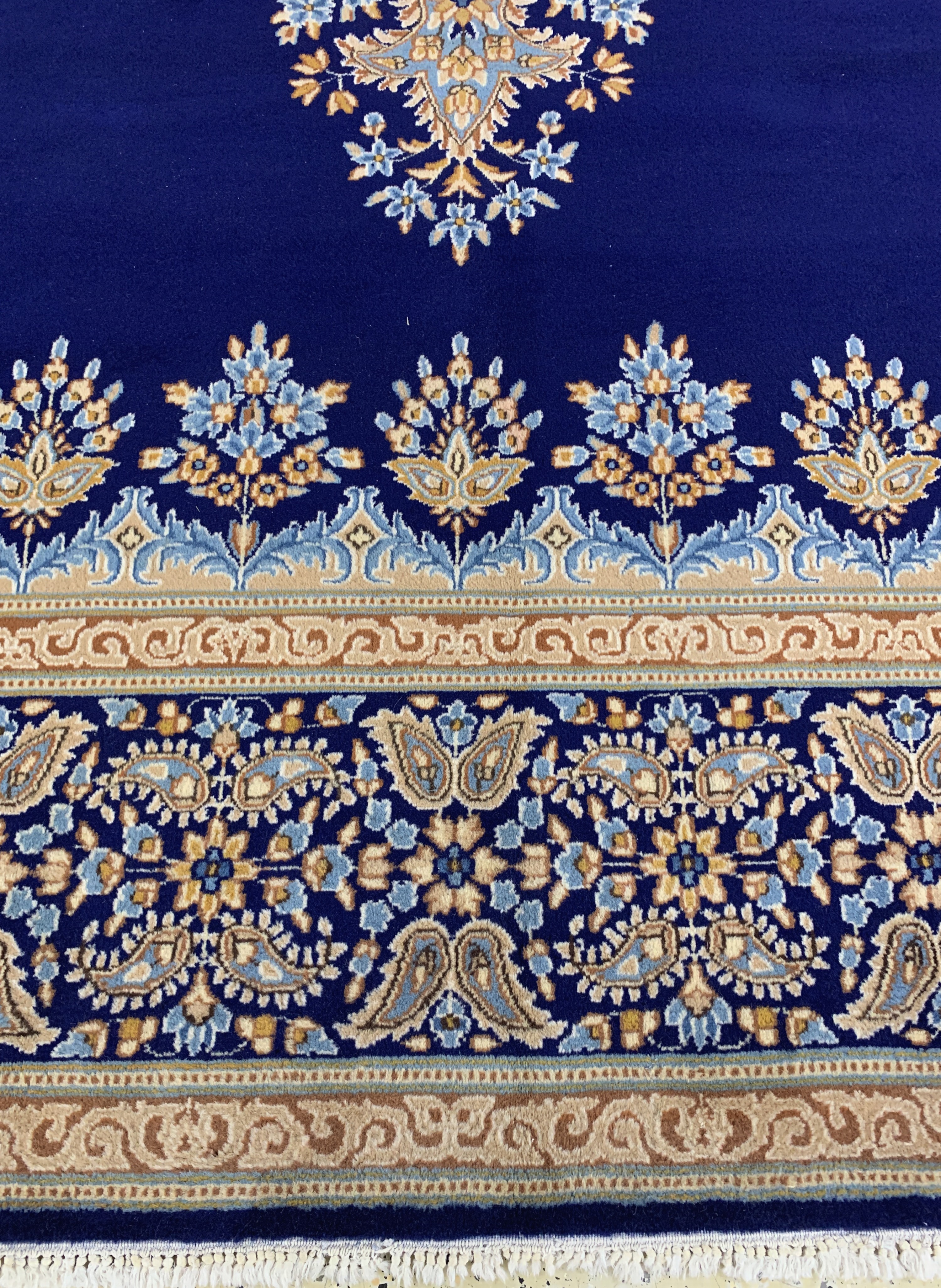 Detail g: Kerman alt, Persien, Mitte 20.Jhd, Wolle auf Baumwolle, ca. 400 x 300 cm, EHZ: 2