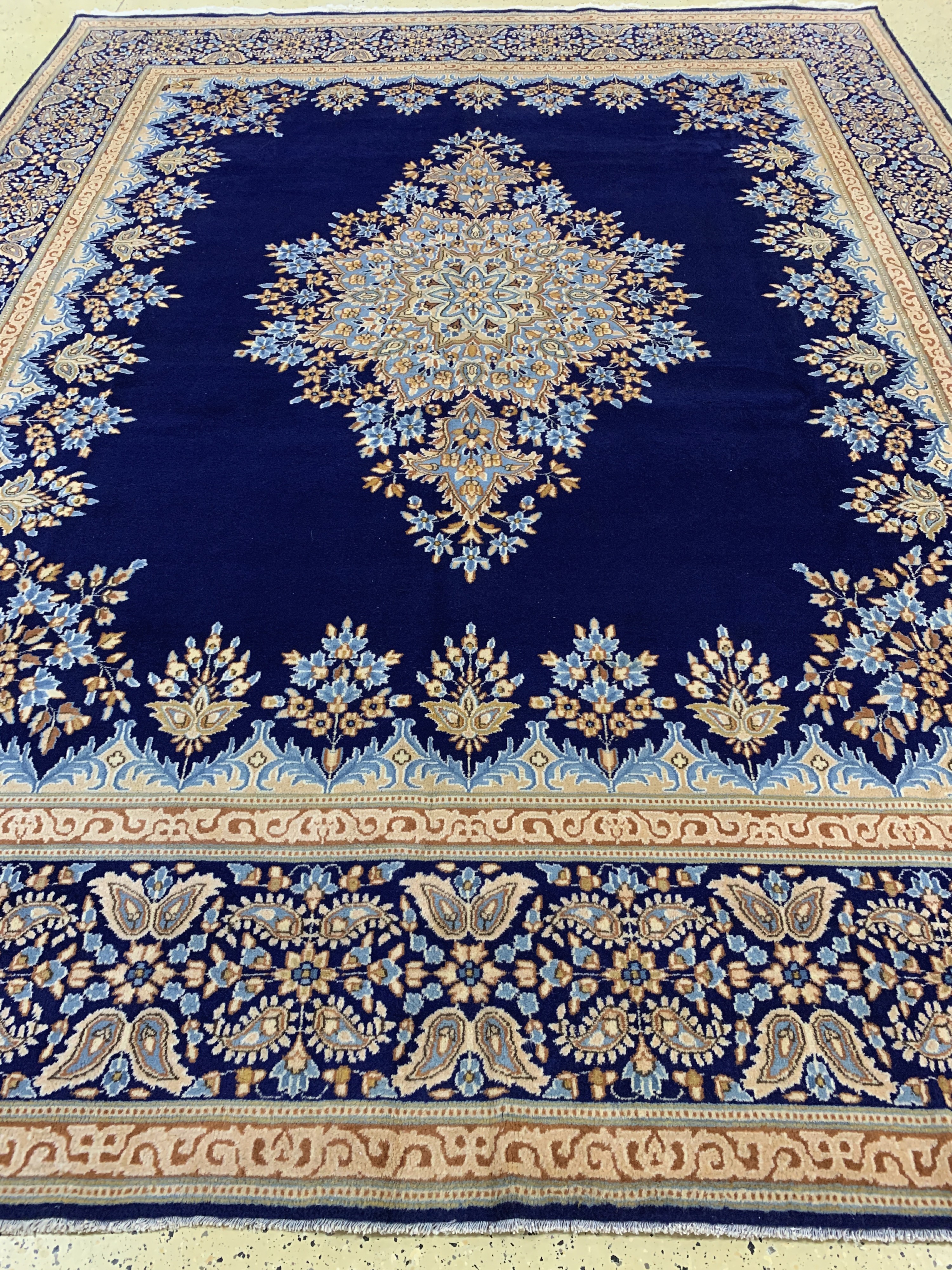 Detail i: Kerman alt, Persien, Mitte 20.Jhd, Wolle auf Baumwolle, ca. 400 x 300 cm, EHZ: 2