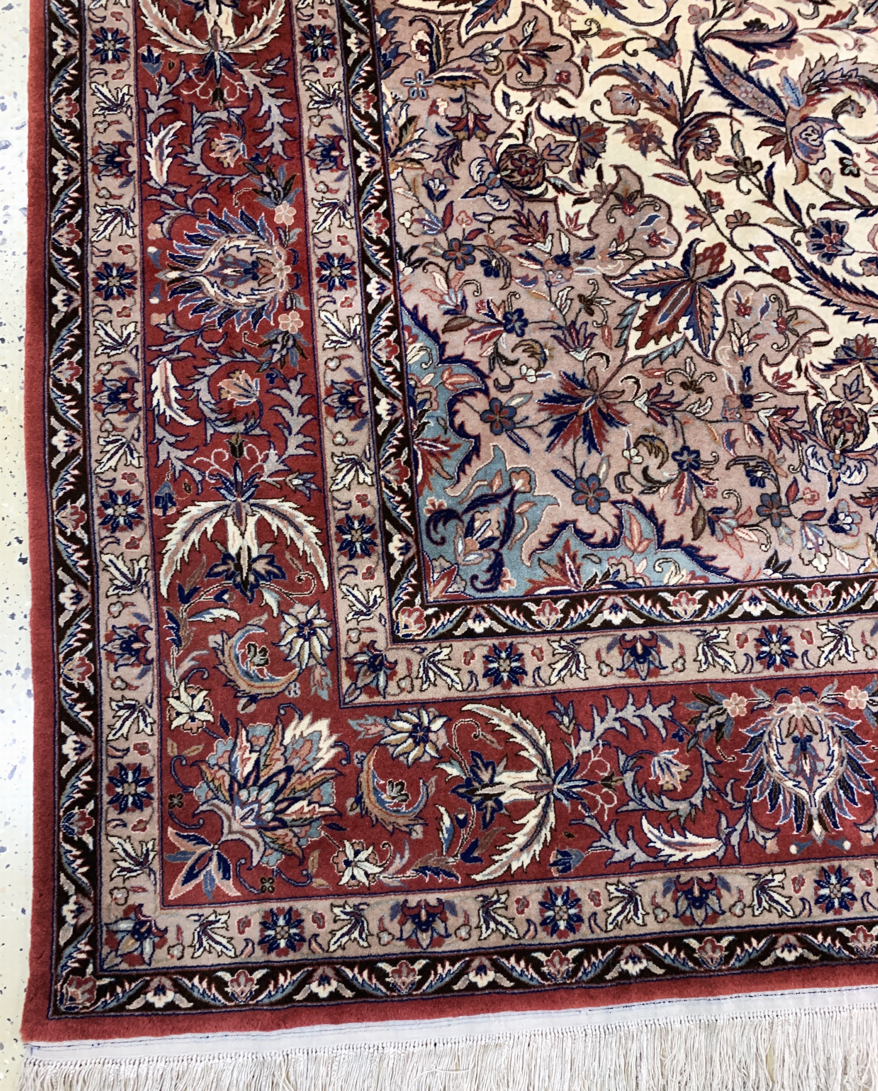 Detail b: Esfahan fein, China, Ende 20.Jhd, Korkwolleauf Seide, ca. 320 x 245 cm, EHZ: 2