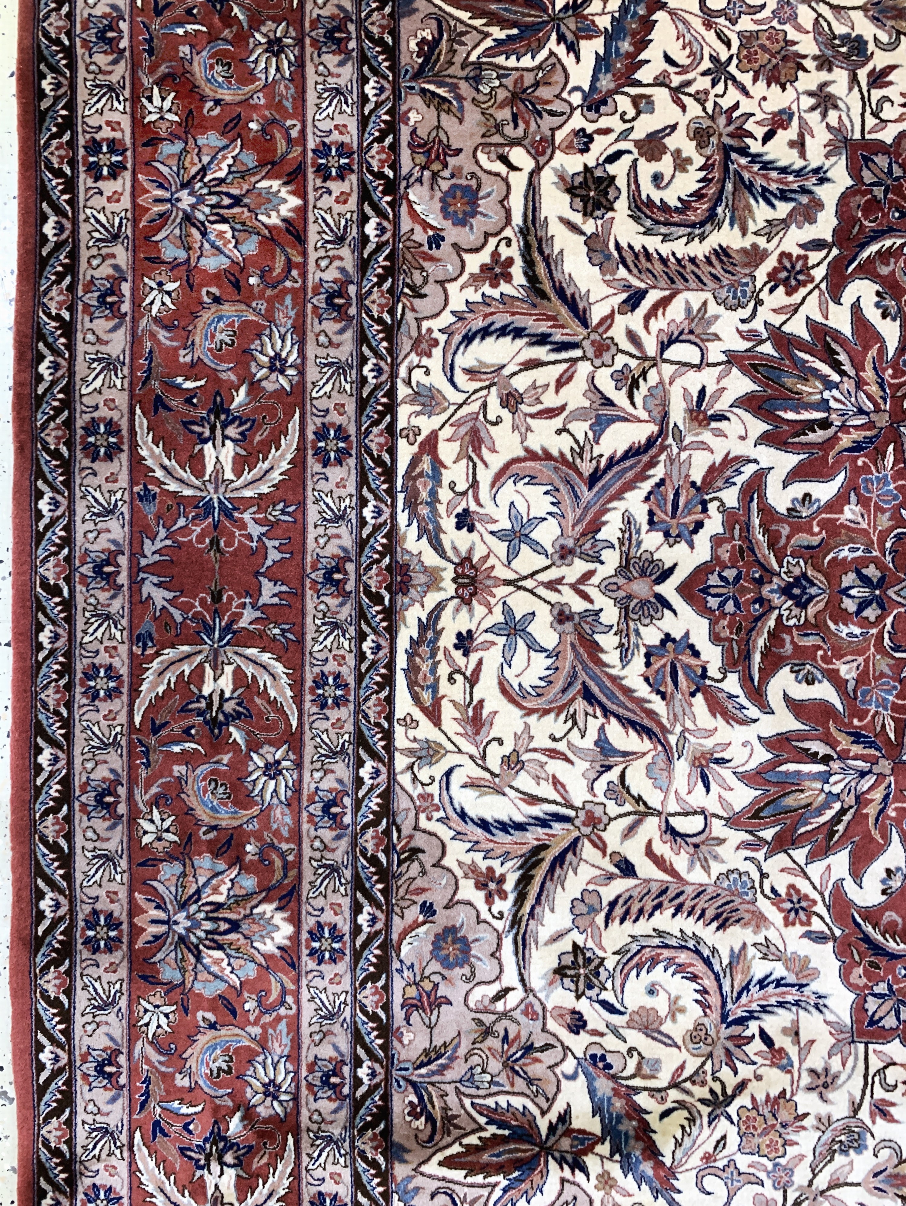 Detail c: Esfahan fein, China, Ende 20.Jhd, Korkwolleauf Seide, ca. 320 x 245 cm, EHZ: 2