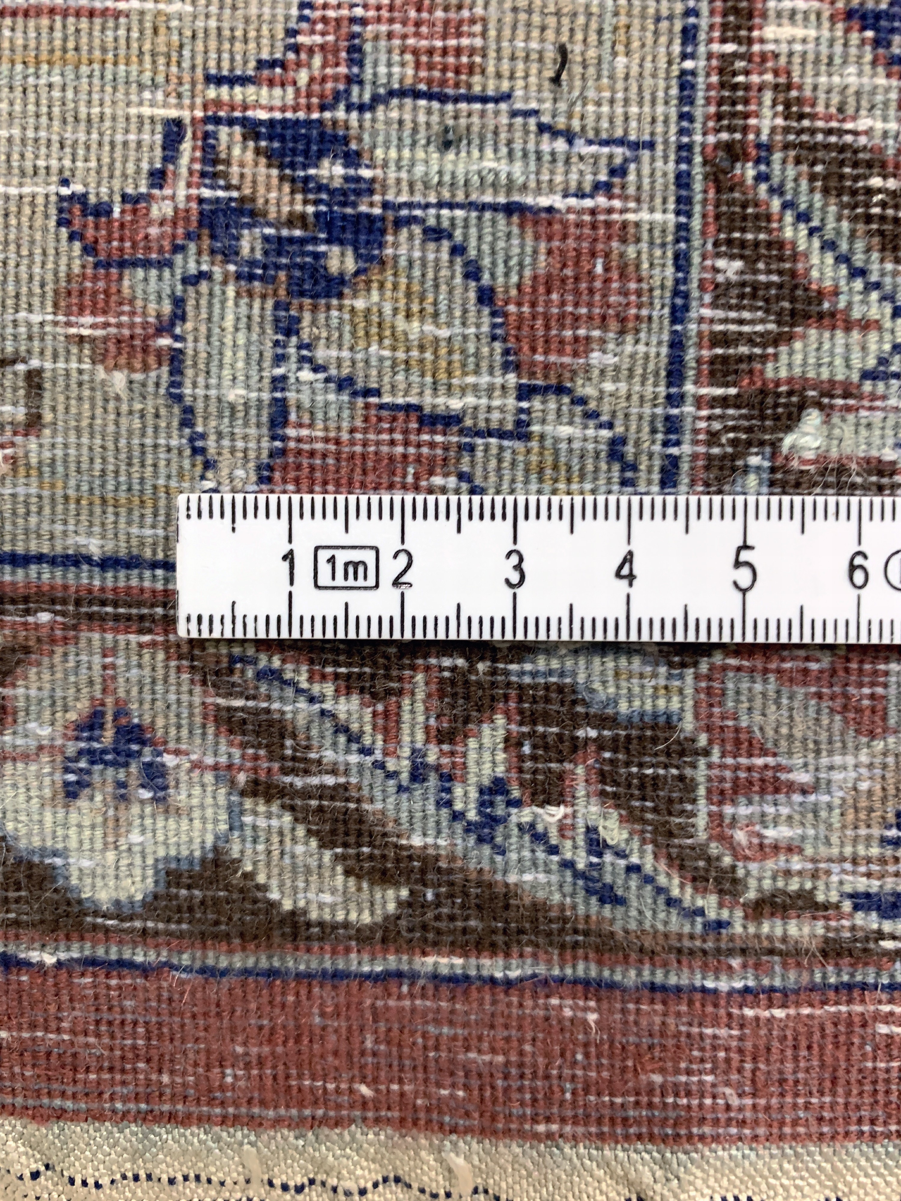 Detail j: Esfahan fein, China, Ende 20.Jhd, Korkwolleauf Seide, ca. 320 x 245 cm, EHZ: 2