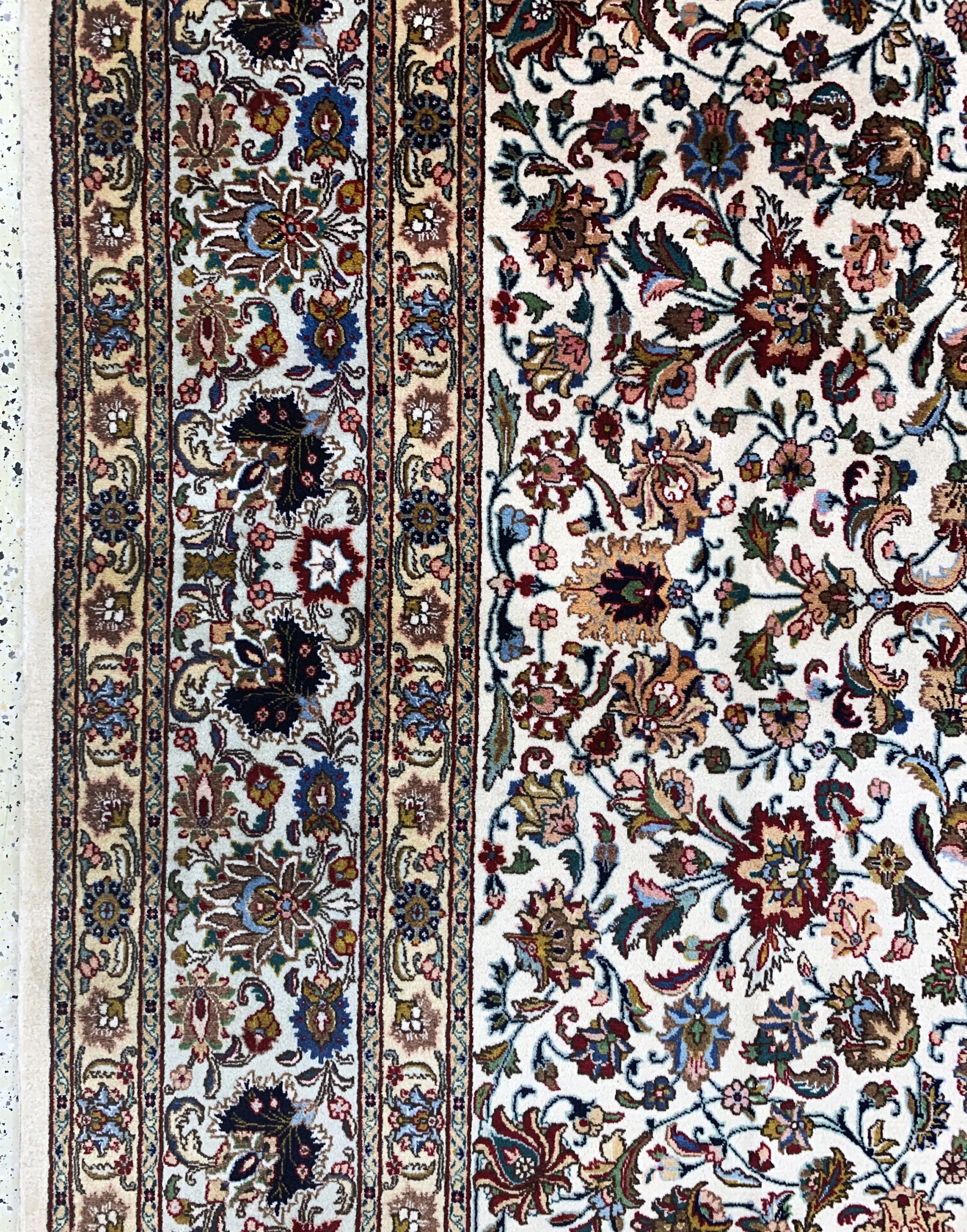 Detail d: Täbriz alt, Persien, Mitte 20.Jhd, Wolle auf Baumwolle, ca. 412 x 330 cm, EHZ: 2