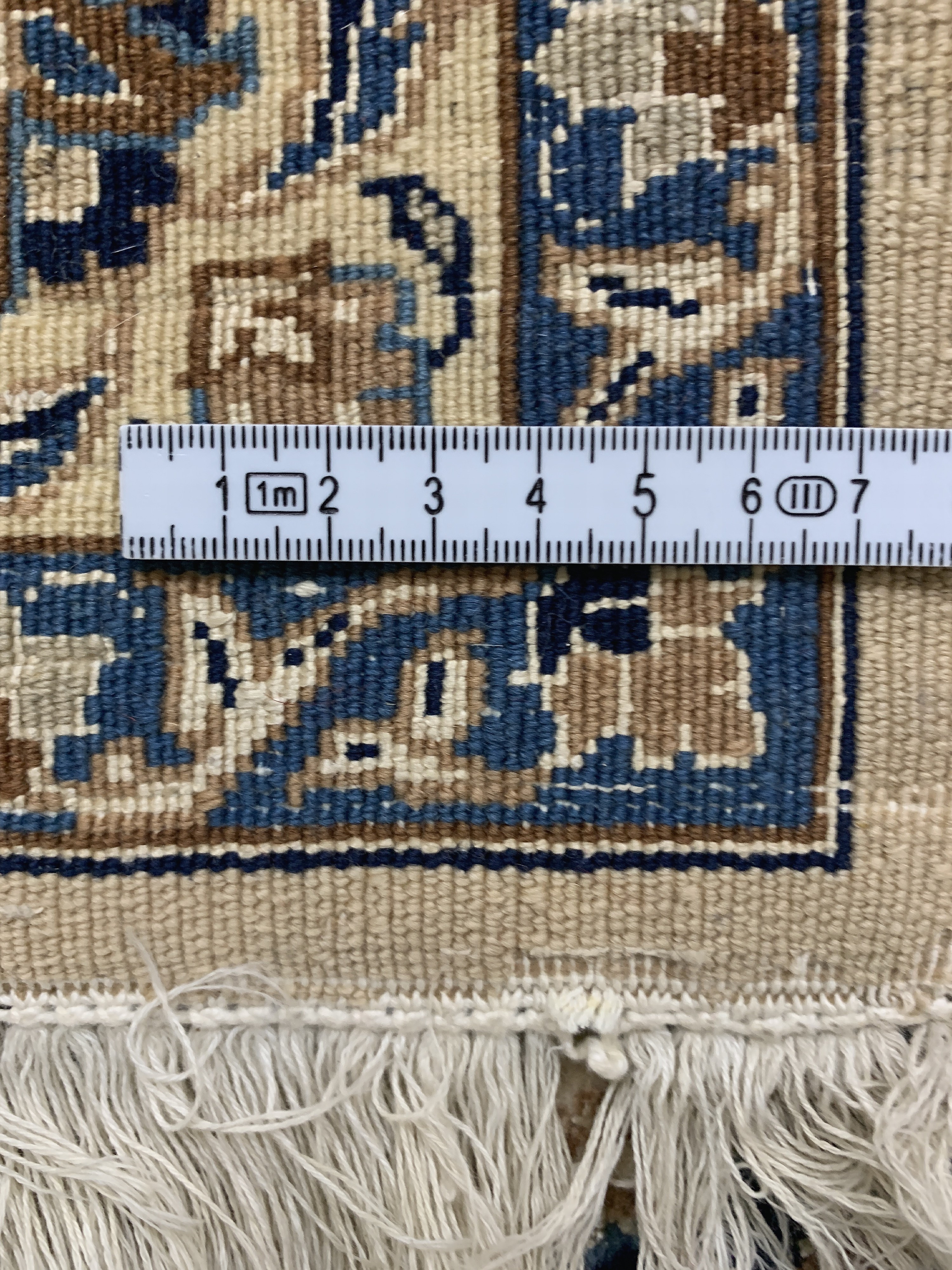 Detail f: Nain fein(9 La), Persien, Mitte 20.Jhd, Korkwolle mit Seide, ca. 190 x 128 cm, EHZ: 2