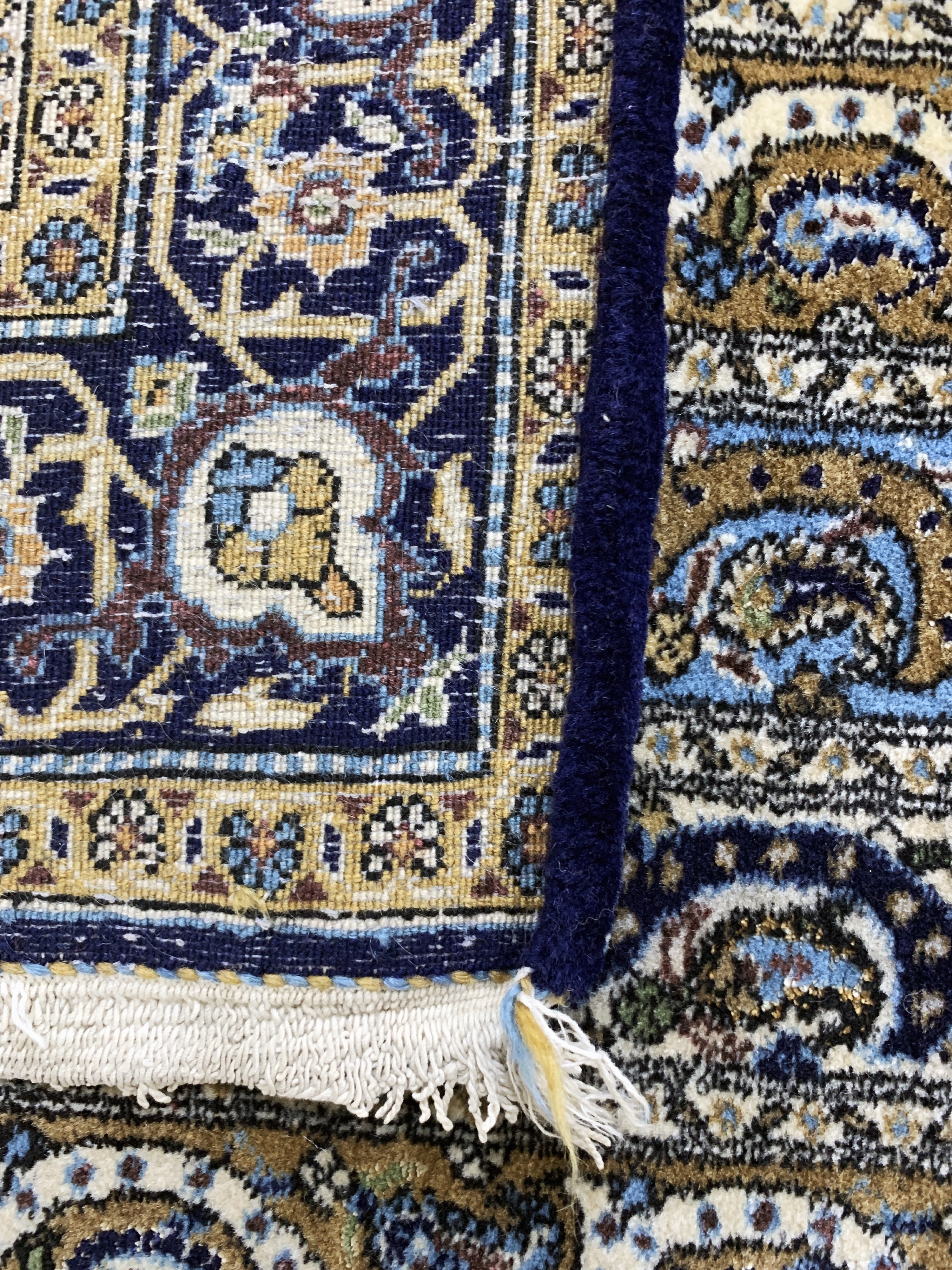 Detail f: Ghom Kork, Persien, Mitte 20.Jhd, Korkwolleauf Baumwolle, ca. 320 x 100 cm, EHZ: 2