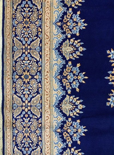 27086268c - Kerman alt, Persien, Mitte 20.Jhd, Wolle auf Baumwolle, ca. 400 x 300 cm, EHZ: 2 ...
