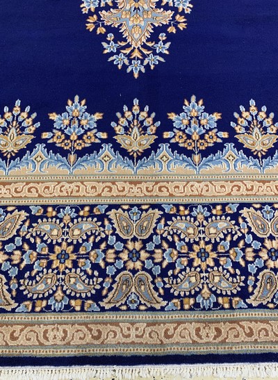 27086268g - Kerman alt, Persien, Mitte 20.Jhd, Wolle auf Baumwolle, ca. 400 x 300 cm, EHZ: 2 ...