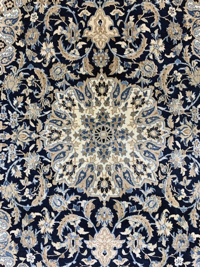 27086287c - Nain fein(9 La), Persien, Mitte 20.Jhd, Korkwolle mit Seide, ca. 190 x 128 cm, EHZ: 2 ...