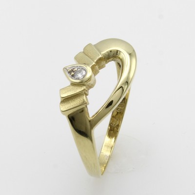 27086299a - Ring mit Diamant, GG 585/000, Diam. ca. 0.03ct Weiß/si, Ringkopf z.T. mattiert, RW ca. ...