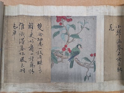 27086534h - Zwei Kalligraphie-Farbholzschnitt-Rollen, China, 19. Jh., 1x 6 versch. Figuren in ...