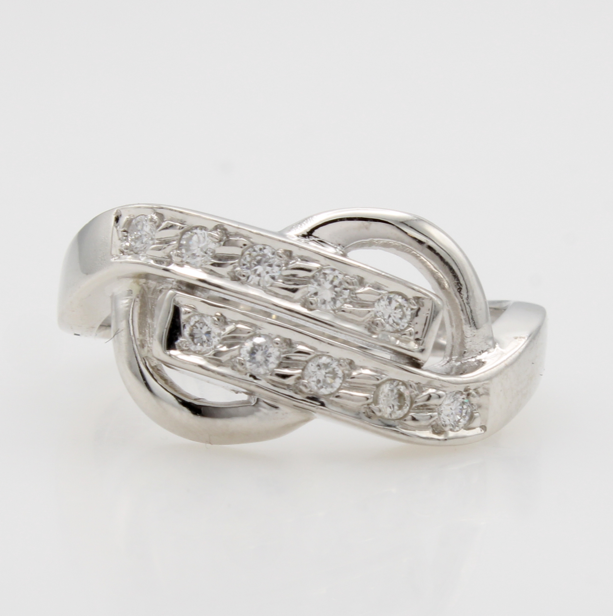 Image 27086847 - Ring mit Brillanten, WG 585/000, Brill. zus.ca. 0.20 ct Weiß/p, RW ca. 58 Schätzpreis: ...