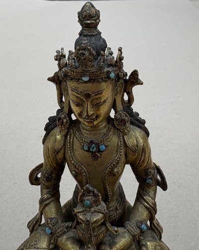 27087184b - Amitayus mit Amrita-Gefäß, Tibet, 1.Hälfte 19.Jh., Bronze feuervergoldet, Besatz mit ...