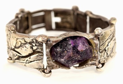 27087305b - Amethyst-Schmuckset, 835er Silber, abstraktes Design, best. aus: 1 Ring, RW 58, und 1 ...
