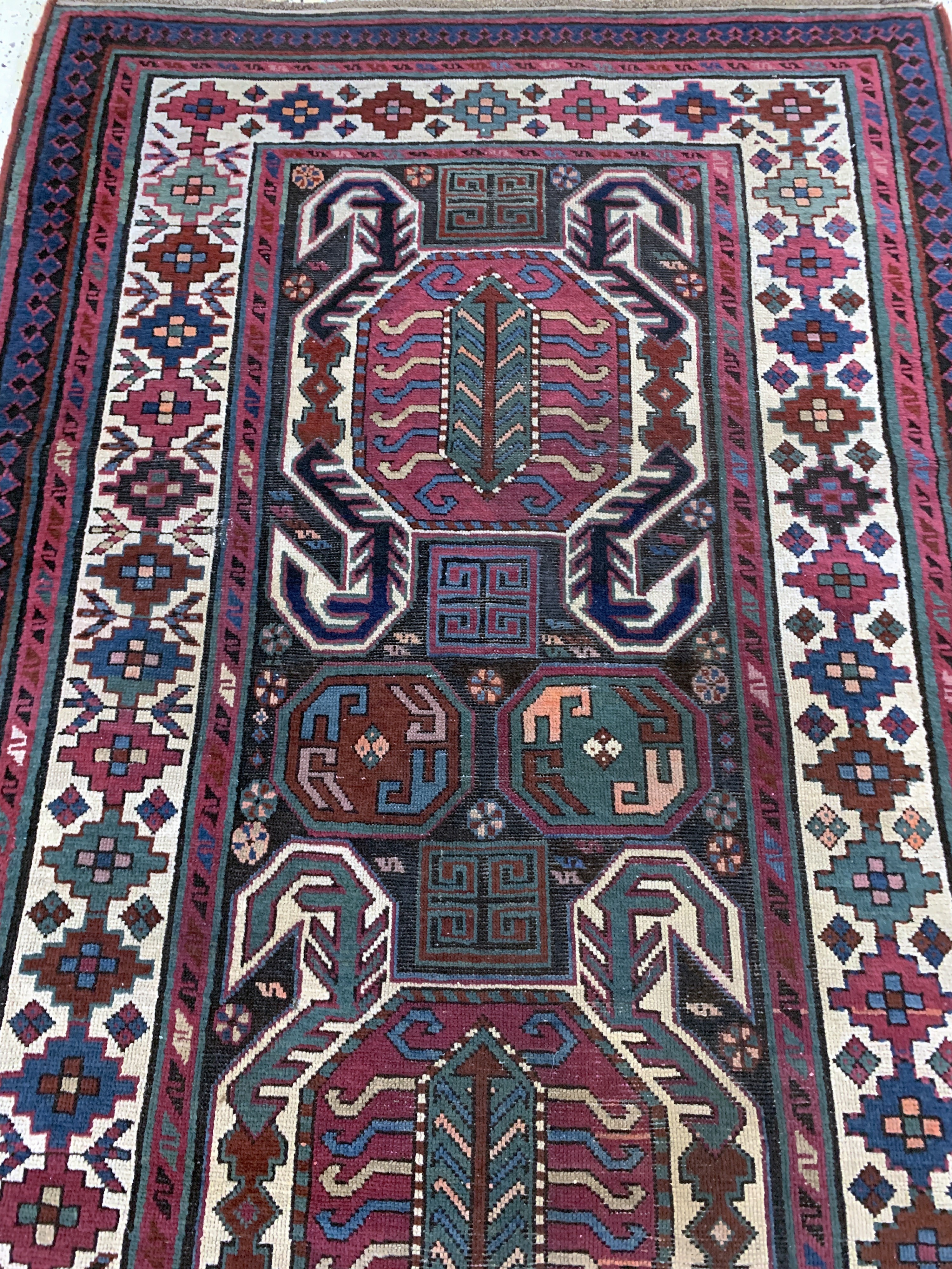 Detail d: "Lenkoran"Kazak antik, Kaukasus, 19.Jhd, Wolle auf Wolle, ca. 270 x 115 cm, EHZ: 2-3, (alte Restaurierungen)