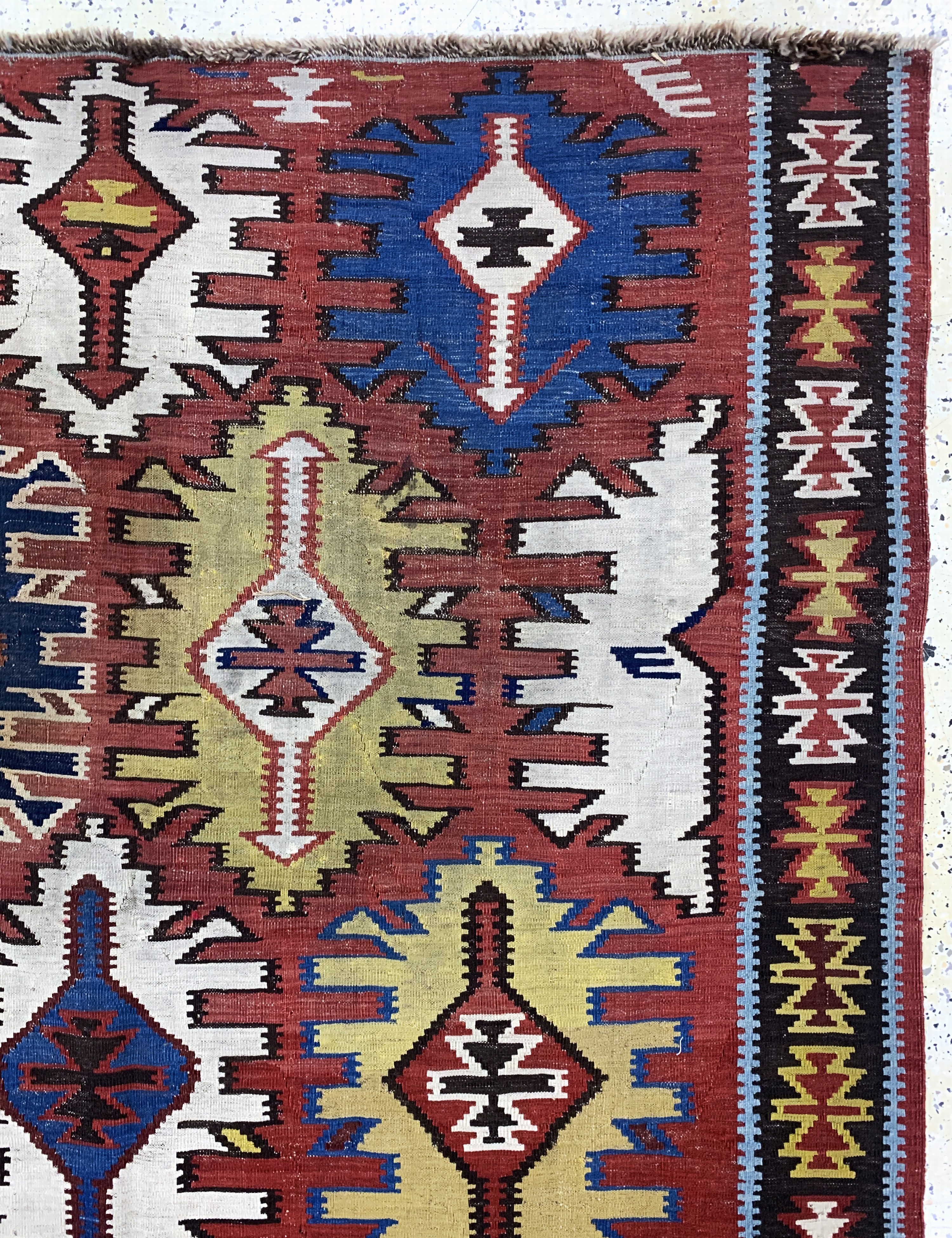 Detail f: Kuba Kelim antik, Kaukasus, 19.Jhd, Wolle auf Wolle, ca. 370 x 175 cm, EHZ: 2, (alte Restaurierungen)