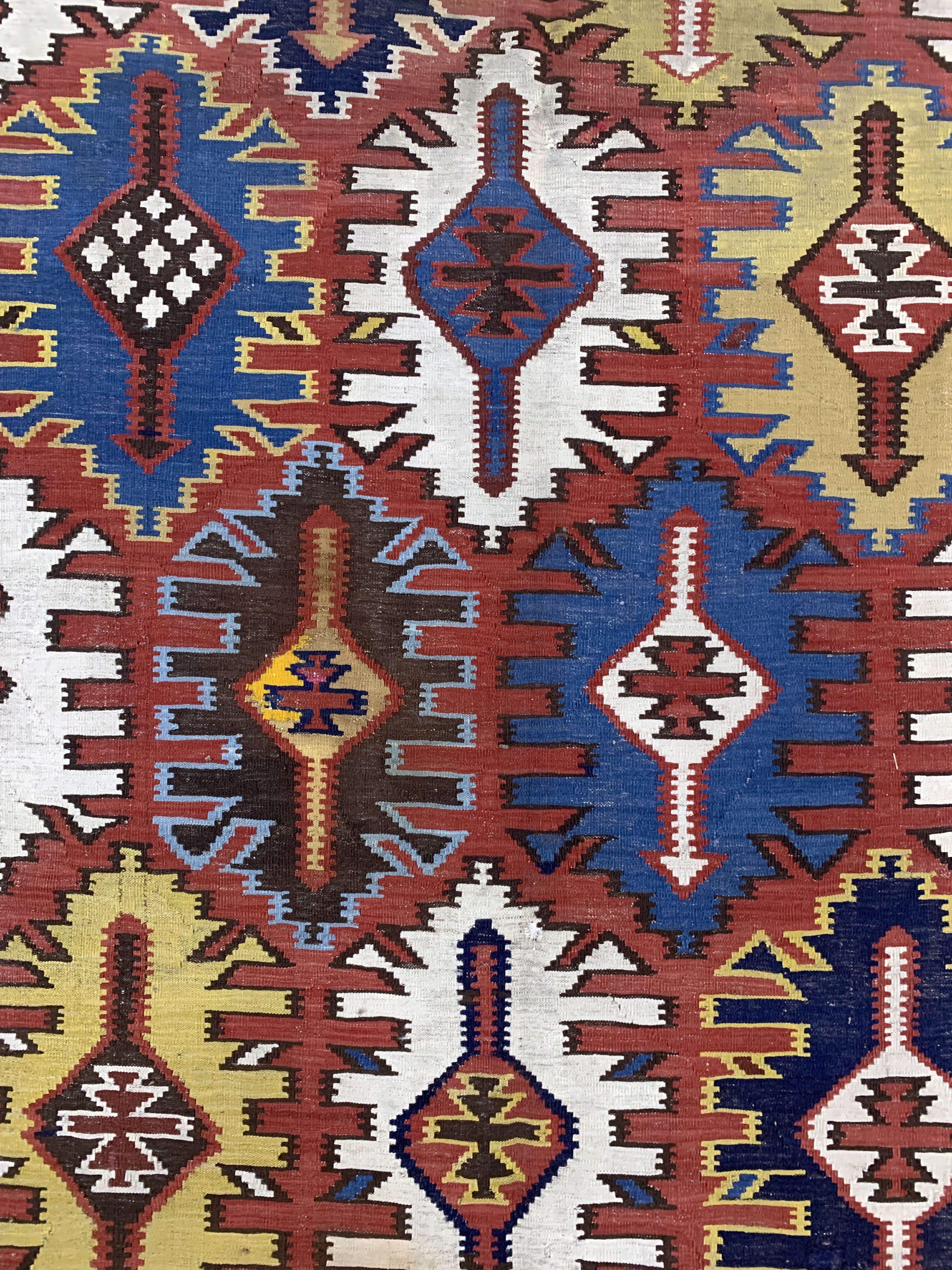 Detail g: Kuba Kelim antik, Kaukasus, 19.Jhd, Wolle auf Wolle, ca. 370 x 175 cm, EHZ: 2, (alte Restaurierungen)